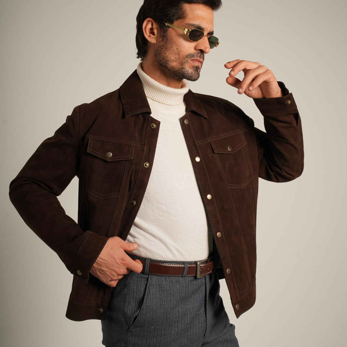Suede Trucker Jacket - Classic Americana Meets Luxurious Comfort