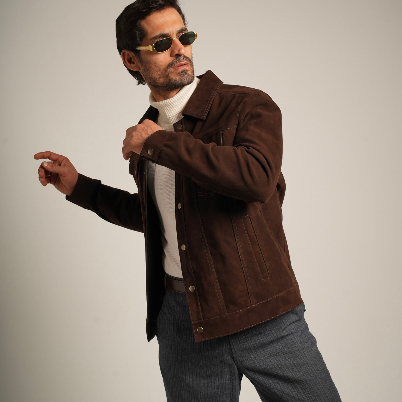 Suede Trucker Jacket - Classic Americana Meets Luxurious Comfort