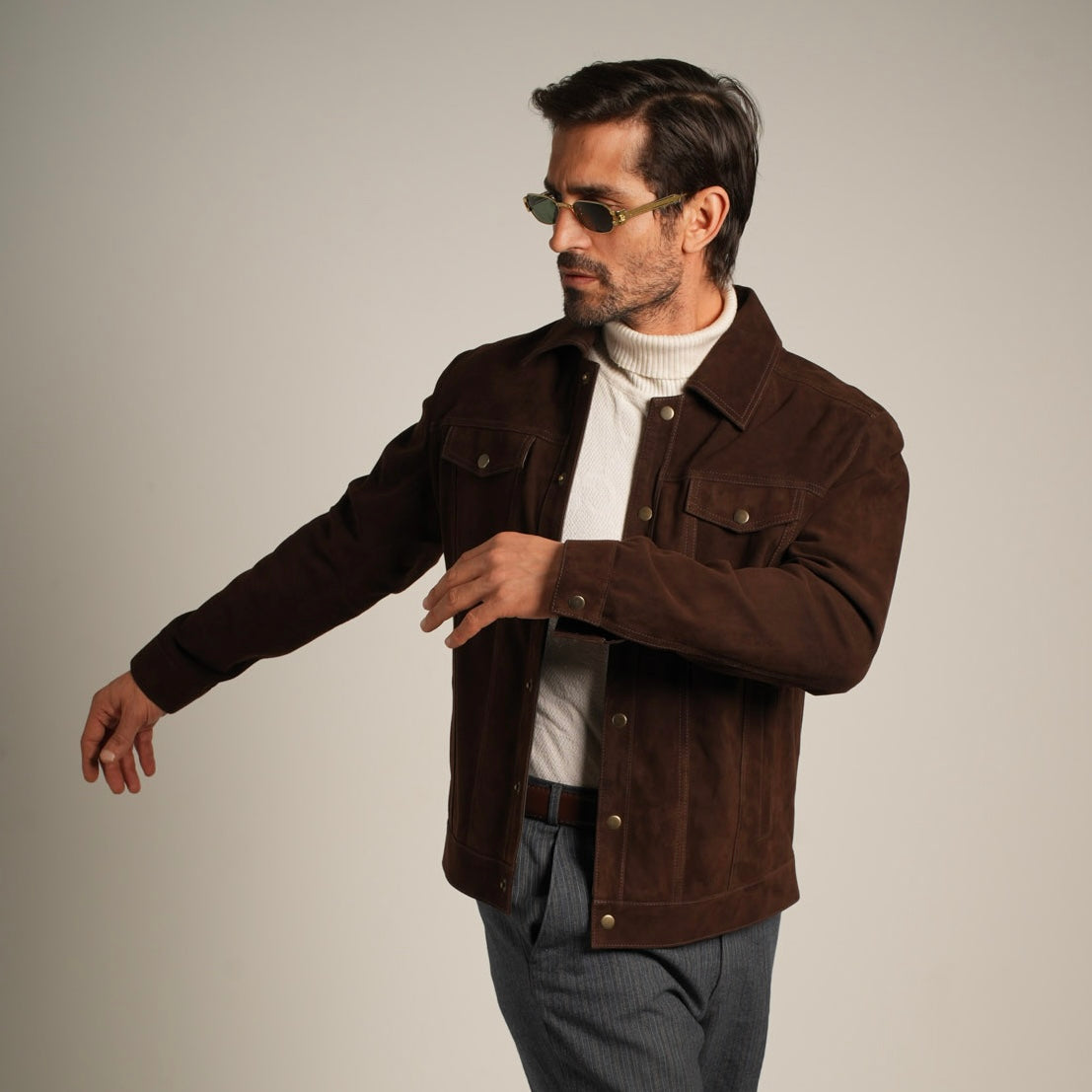 Suede Trucker Jacket - Classic Americana Meets Luxurious Comfort
